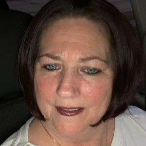 Meet your Posher, Catherine